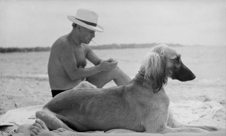 PIC A3 Photograph of Pablo Picasso with his dog.jpg